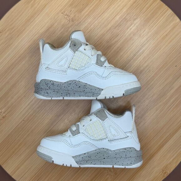 Jordan 4 Retro ‘White Oreo’ (TD) Size 5C - Picture 4 of 10